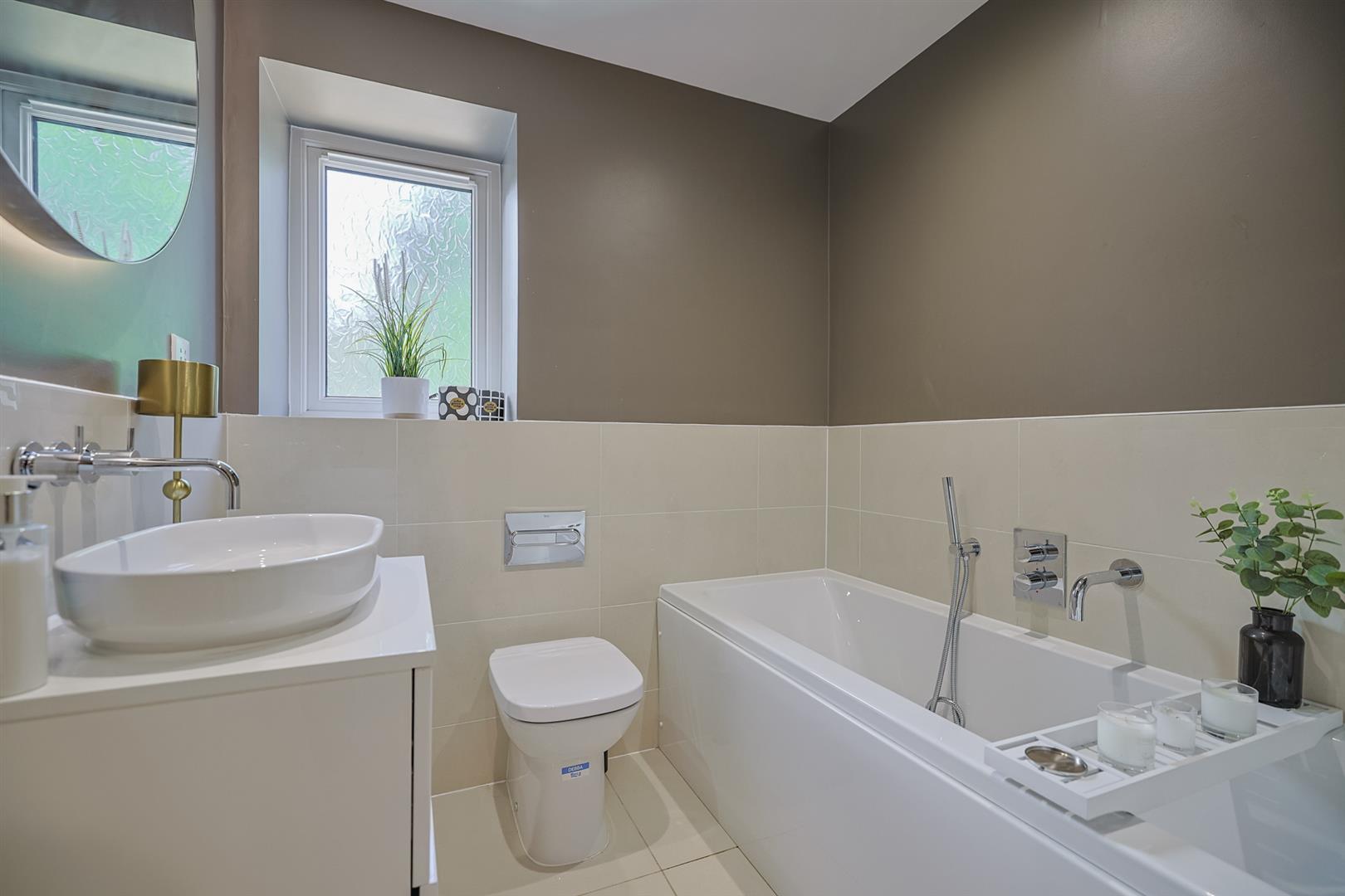 2 Beaumont Grove, Upper Killay, Swansea, SA2 7BJ